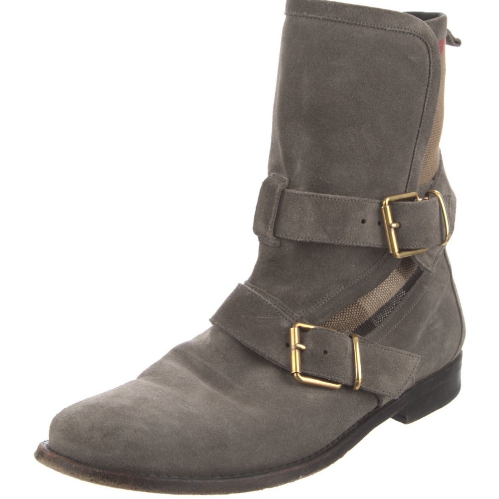 Burberry suede boot ๐ - Picture 2 of 11